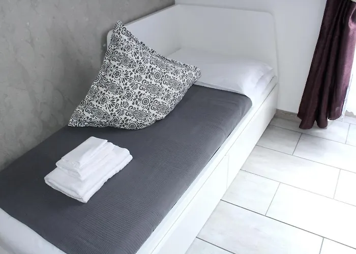 La Rooms&apartments 3* Bolonia