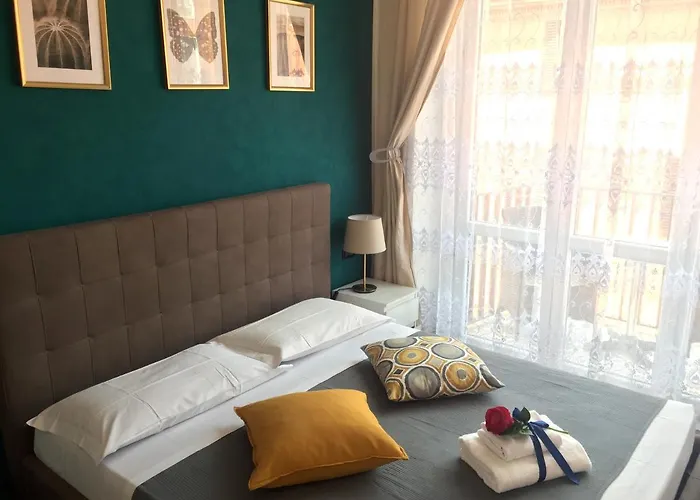 La Rooms&apartments 3* Bolonia