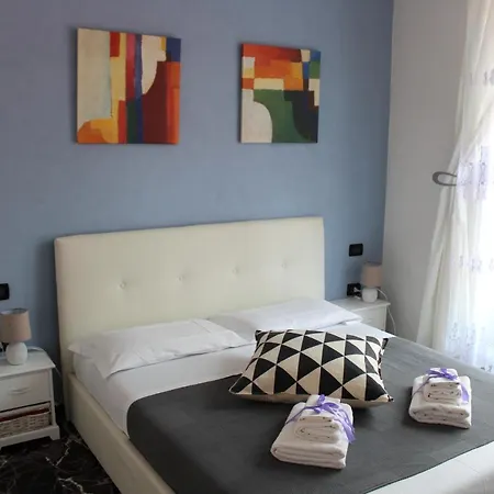 La & Bed & Breakfast