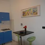 לינה וארוחת בוקר La &