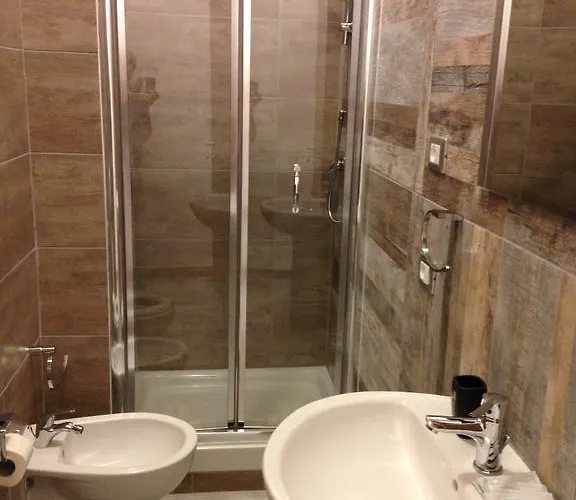 Bed & Breakfast La & 3*