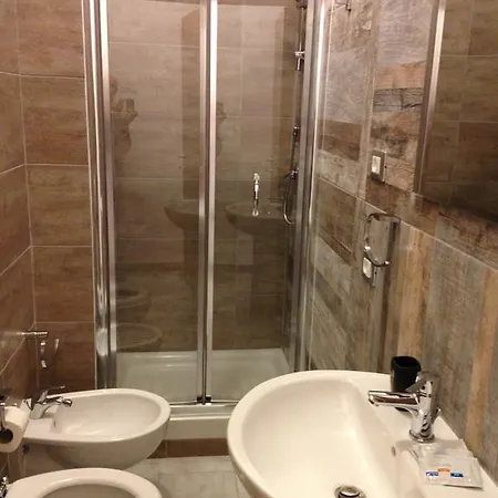 Bed & Breakfast La & 3*